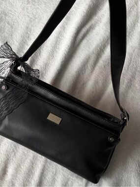 Cornell Black leather shoulder bag